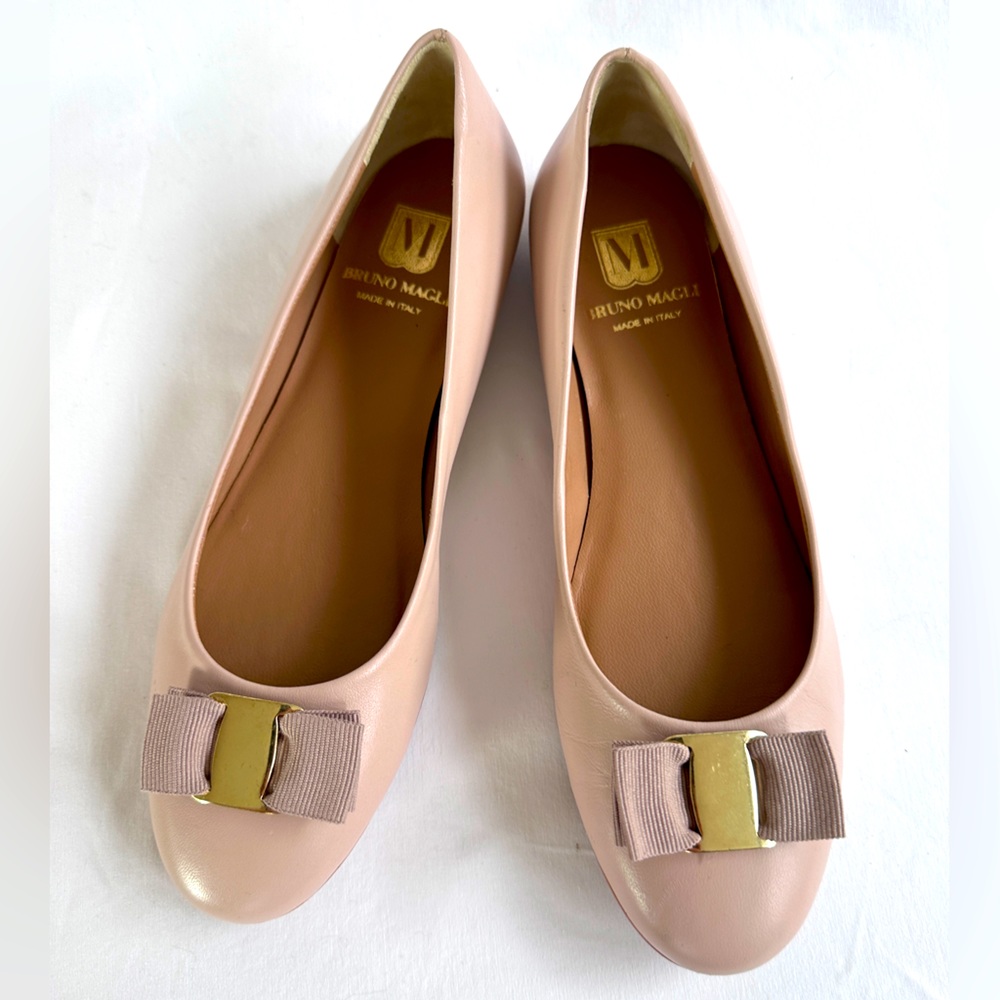 New Bruno Magli Mina Ballet Flat Size 39 Nude